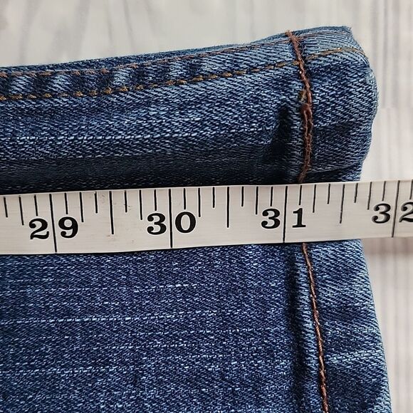 Levi's Signature Blue Denim Bootcut Jeans Juniors Size 7 - Picture 14 of 14